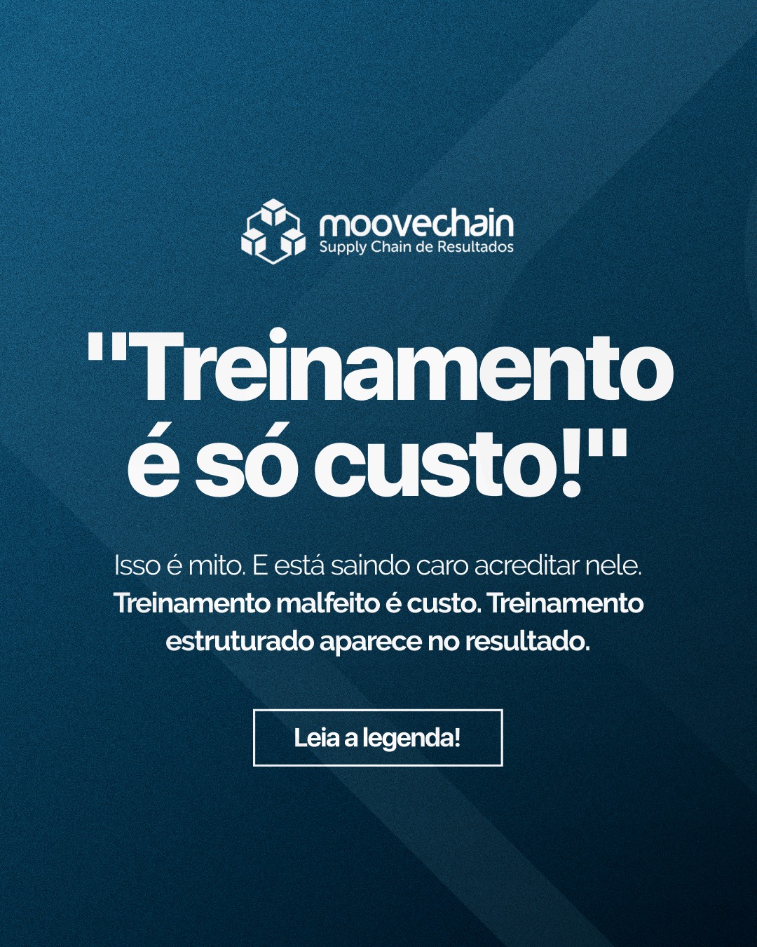 "Treinamento é custo." Isso é mito. E está saindo caro acreditar nele.
Quatro crenças que mantêm operações reféns do improviso:
➡️ "Quem tem experiência não precisa de treinamento."
Experiência sem método perpetua vícios operacionais. O operador mais antigo
passa o erro para o mais novo, e o erro vira cultura.
➡️ "A operação não para para treinar."
A operação para sim, quando o erro acontece. A diferença é que, sem treinamento,
ela para no pior momento e sem controle.
➡️ "Treinamento resolve problema de atitude."
Treinamento resolve problema de processo. Atitude é gestão. Confundir os dois é
não resolver nenhum dos dois.
➡️ "A gente aprende fazendo."
Aprende, com retrabalho, prejuízo e turnover no caminho. Uma operação madura
treina antes de executar, não durante o erro.
A MooveChain desenvolve treinamentos especializados em Supply Chain para
equipes de armazém, CD e logística. In company, com método e aplicação direta
na rotina.
Acesse o link na bio e conheça o TESC.
#Treinamento #SupplyChain #GestãoDeOperações #Logística #MooveChain
#TESC #LiderançaLogística #DesenvolvimentoDeEquipes
